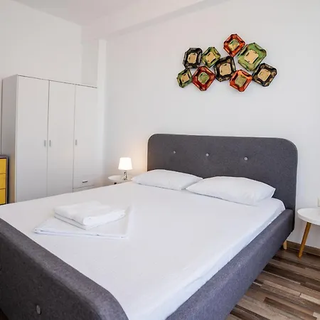 Beach Club - Summerland Apartmán Mamaia